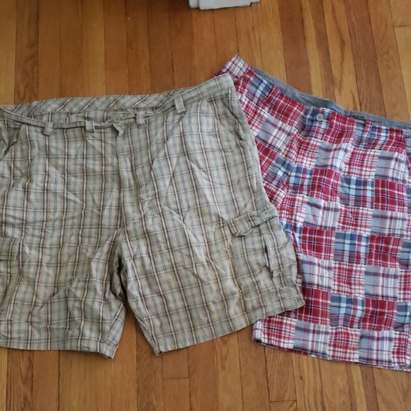 wrangler plaid shorts